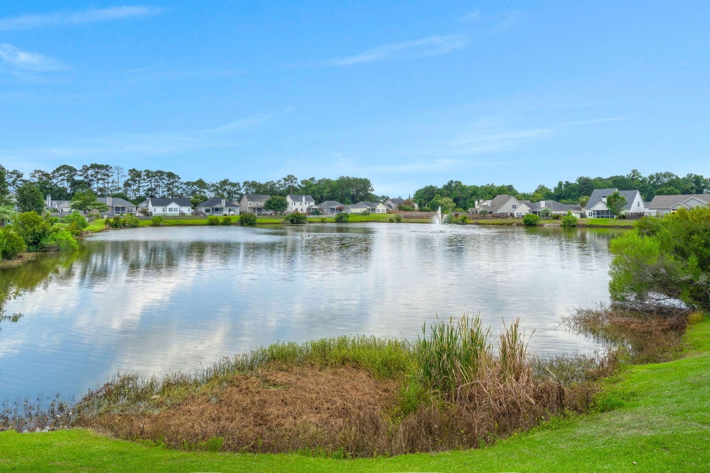 Photo of 182 Highwoods Plantation Avenue, Summerville, SC 29485 (MLS # 26029588)