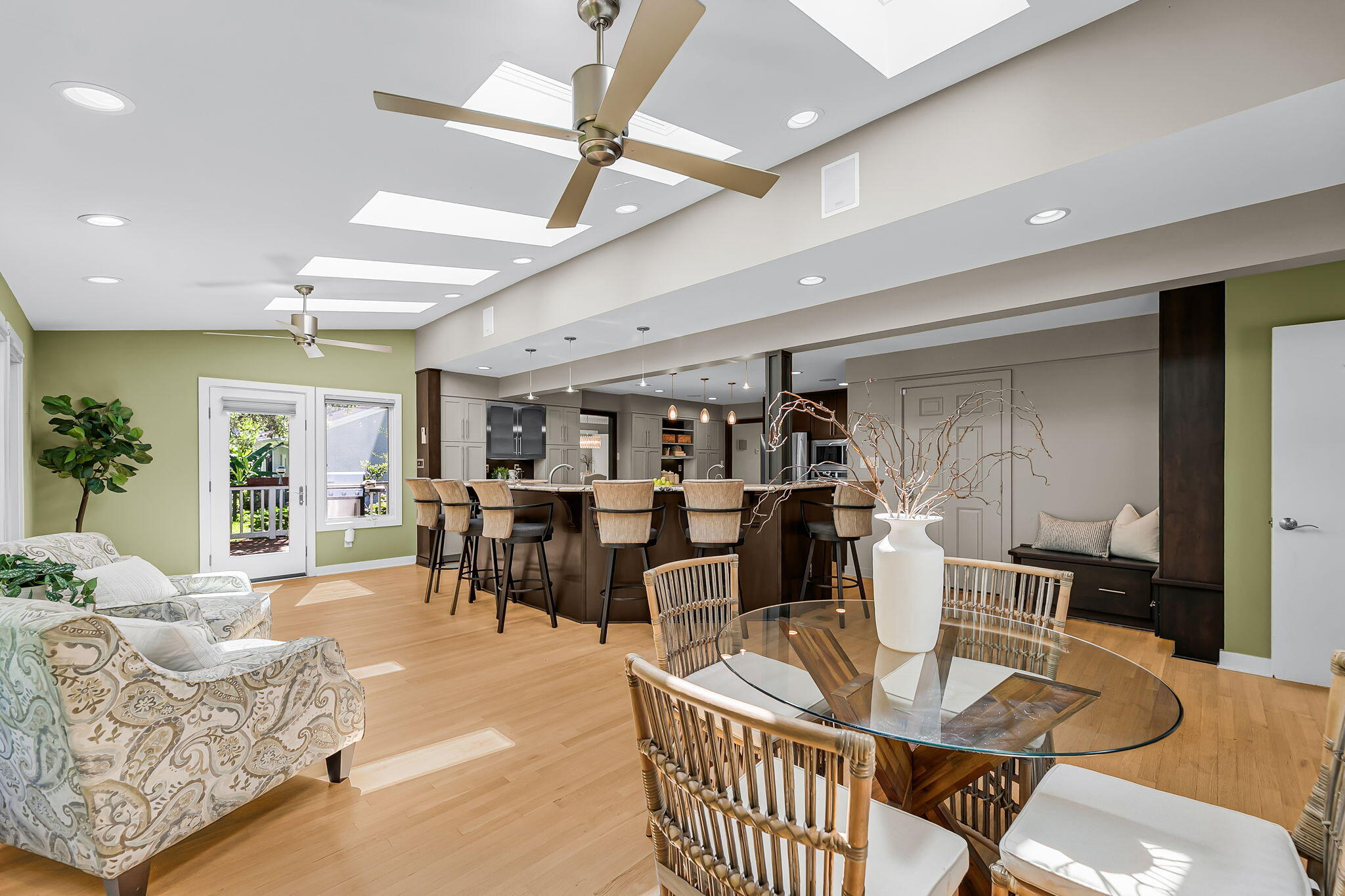 354 Molasses Lane