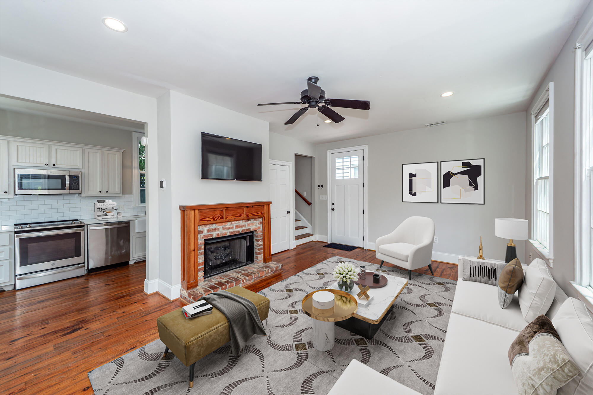 9 Bogard St 6(F)