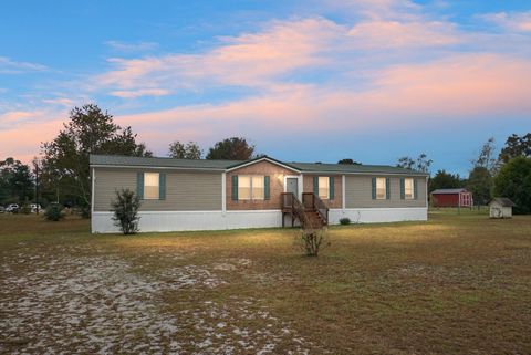 A home in Wedgefield