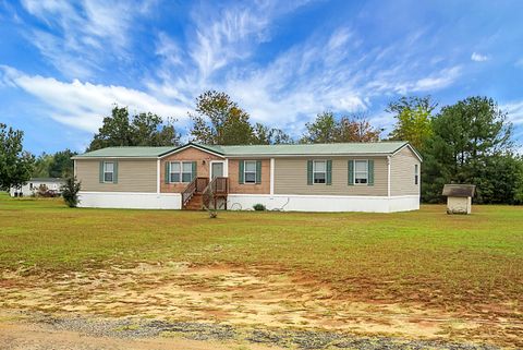 A home in Wedgefield