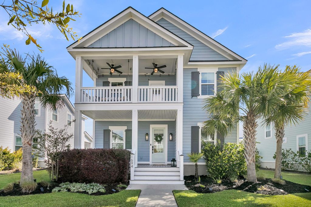 Photo of 1694 Banning Street, Mount Pleasant, SC 29466 (MLS # 26009837)