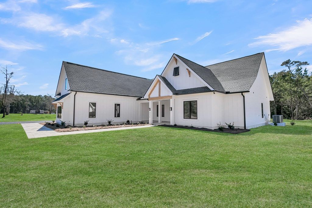 Photo of 4036 Azalea Farms Way, McClellanville, SC 29458 (MLS # 25007562)