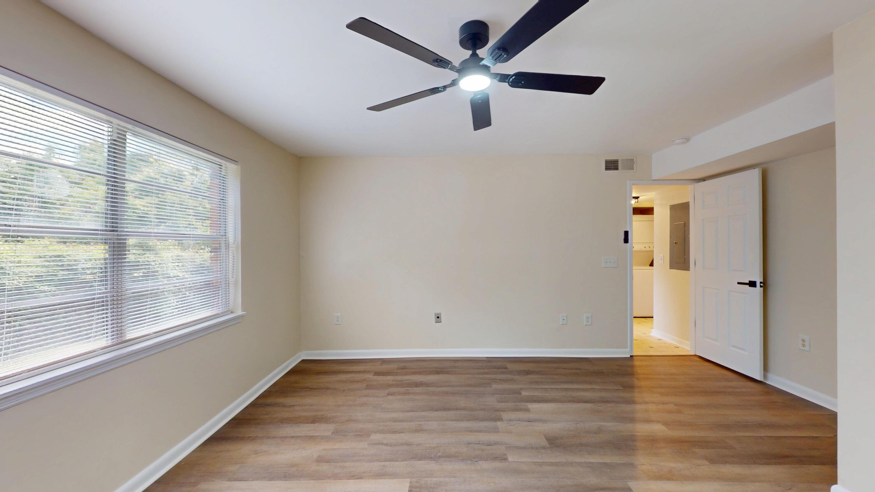 415 Parkdale Drive 2f