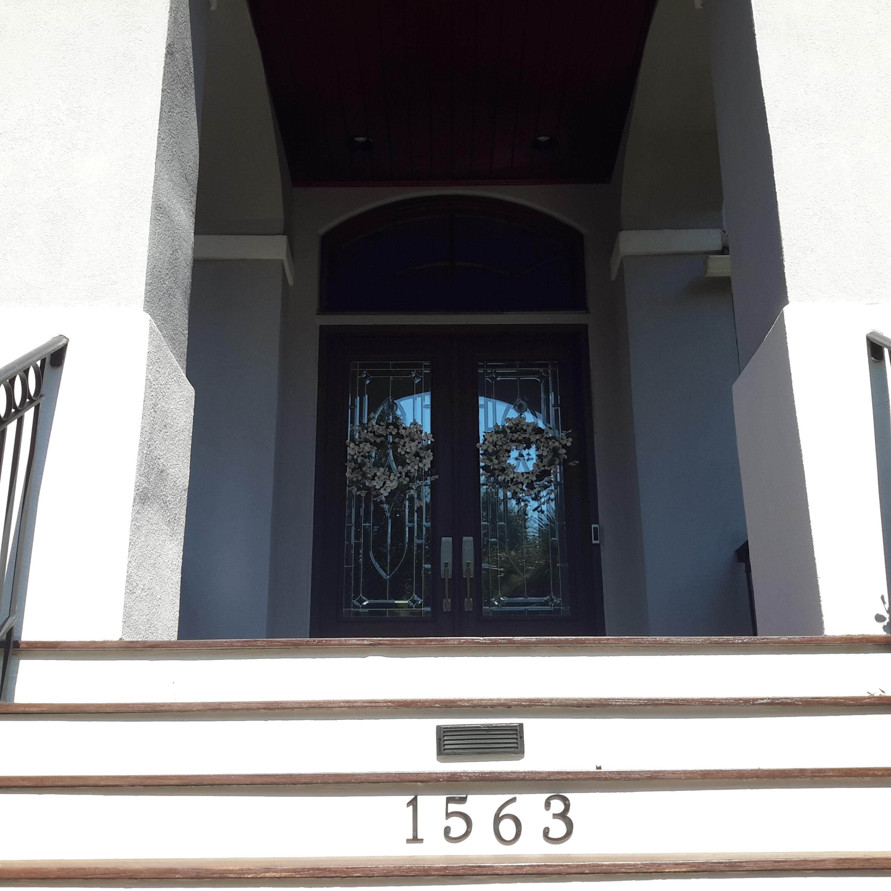 1563 Headquarters Plantation Drive