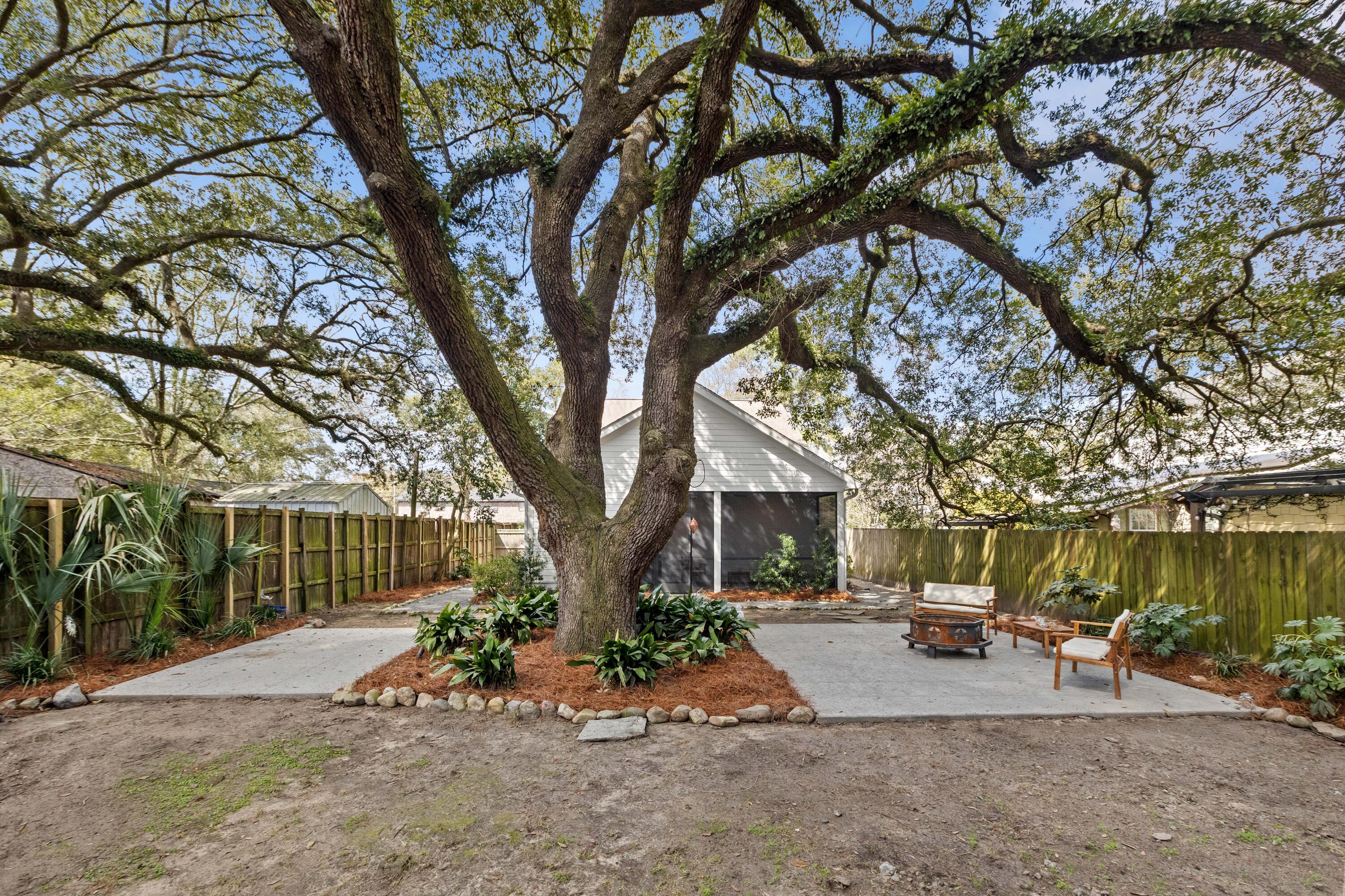 4326 Rugheimer Avenue