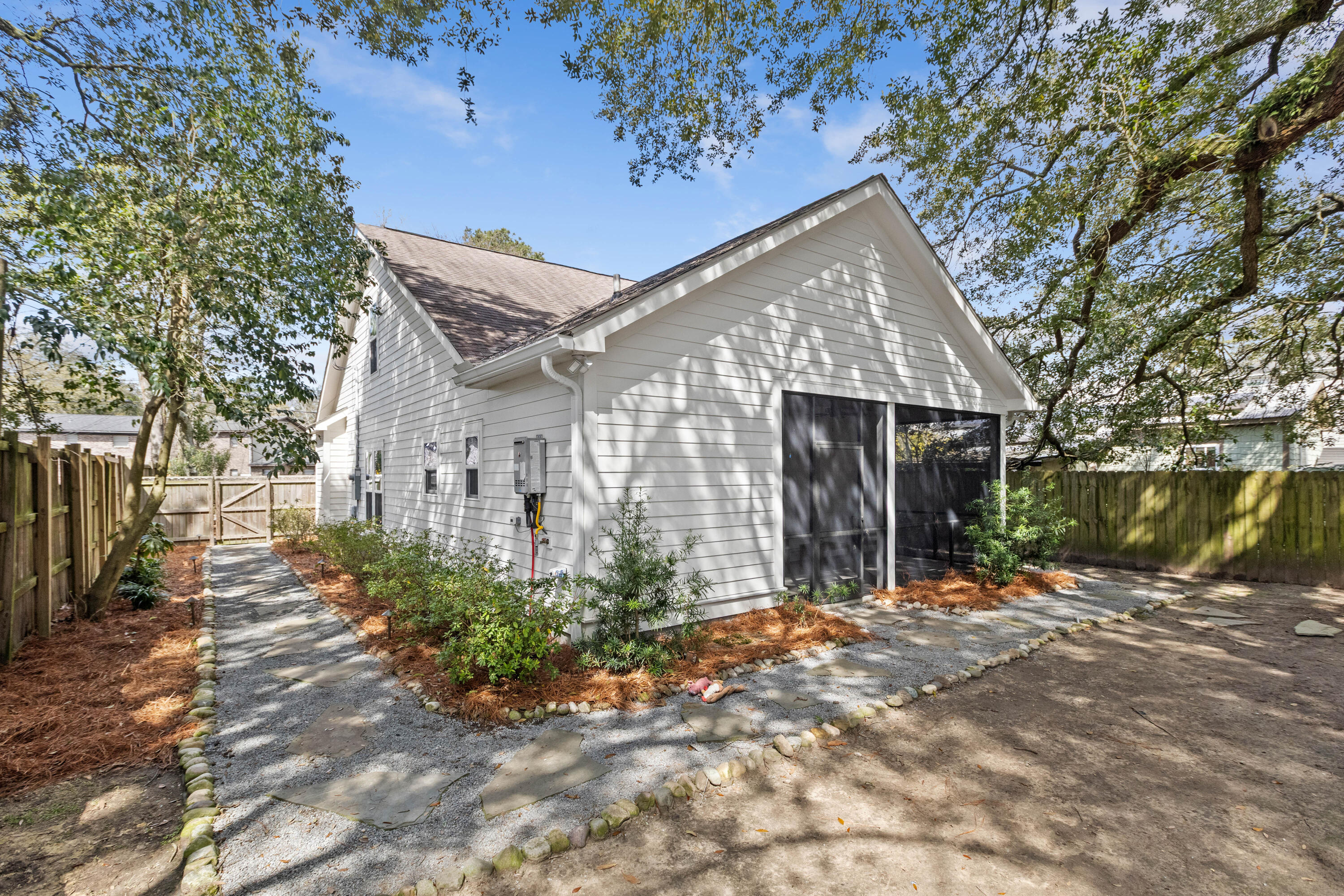 4326 Rugheimer Avenue