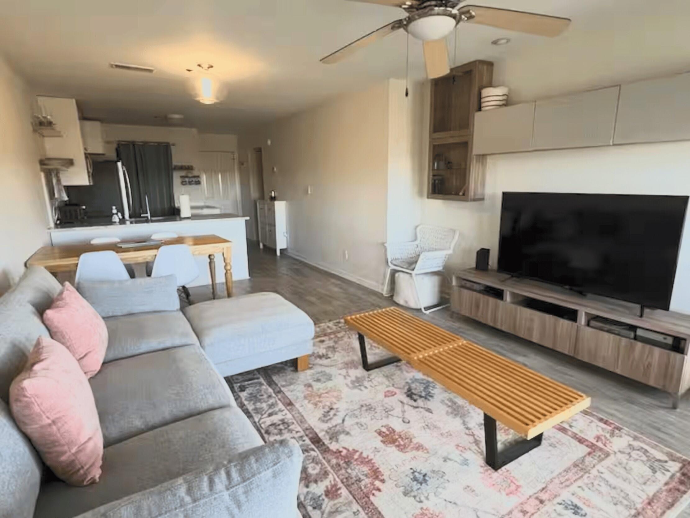 140 W Mariners Cay Drive