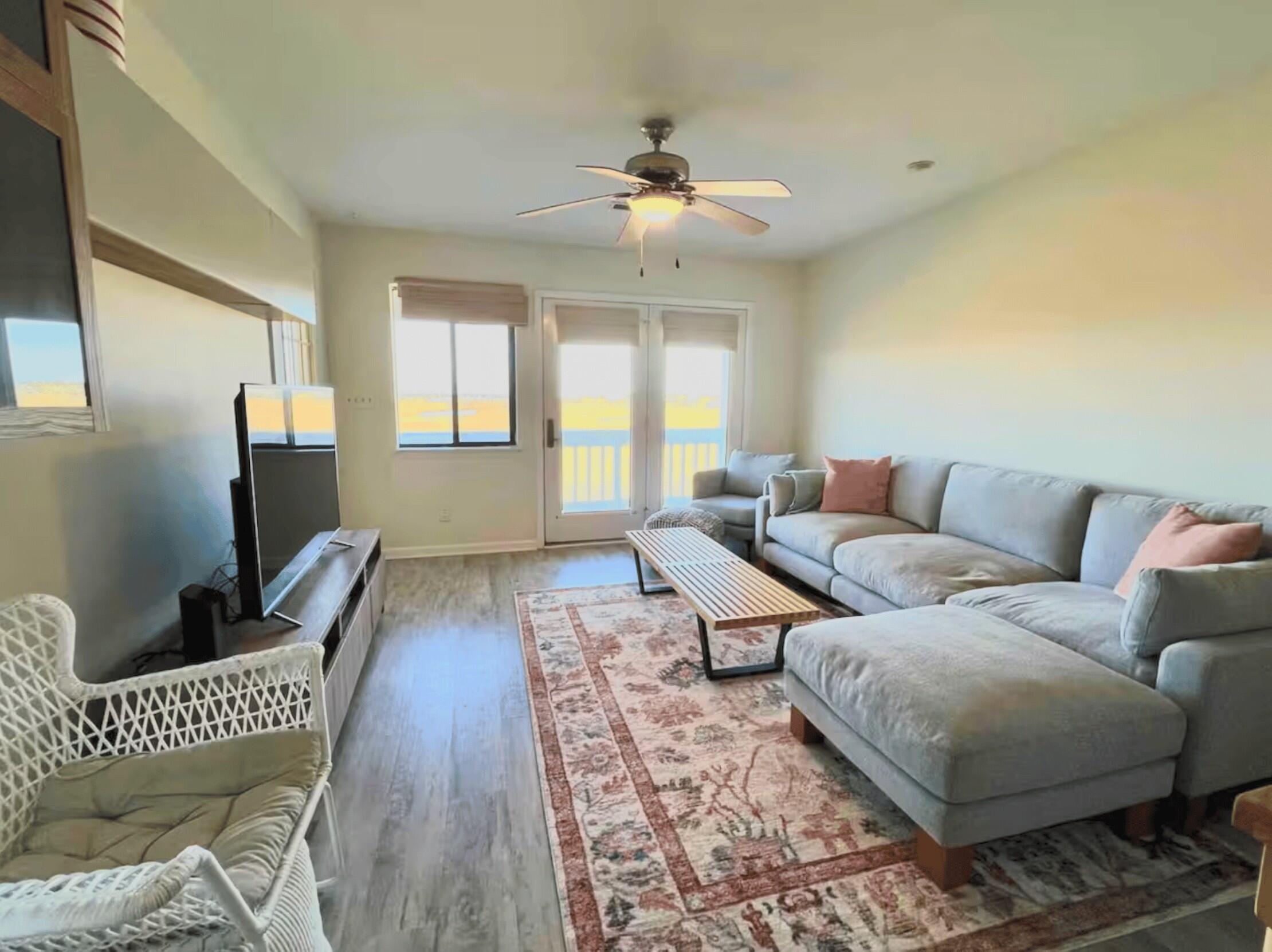 140 W Mariners Cay Drive