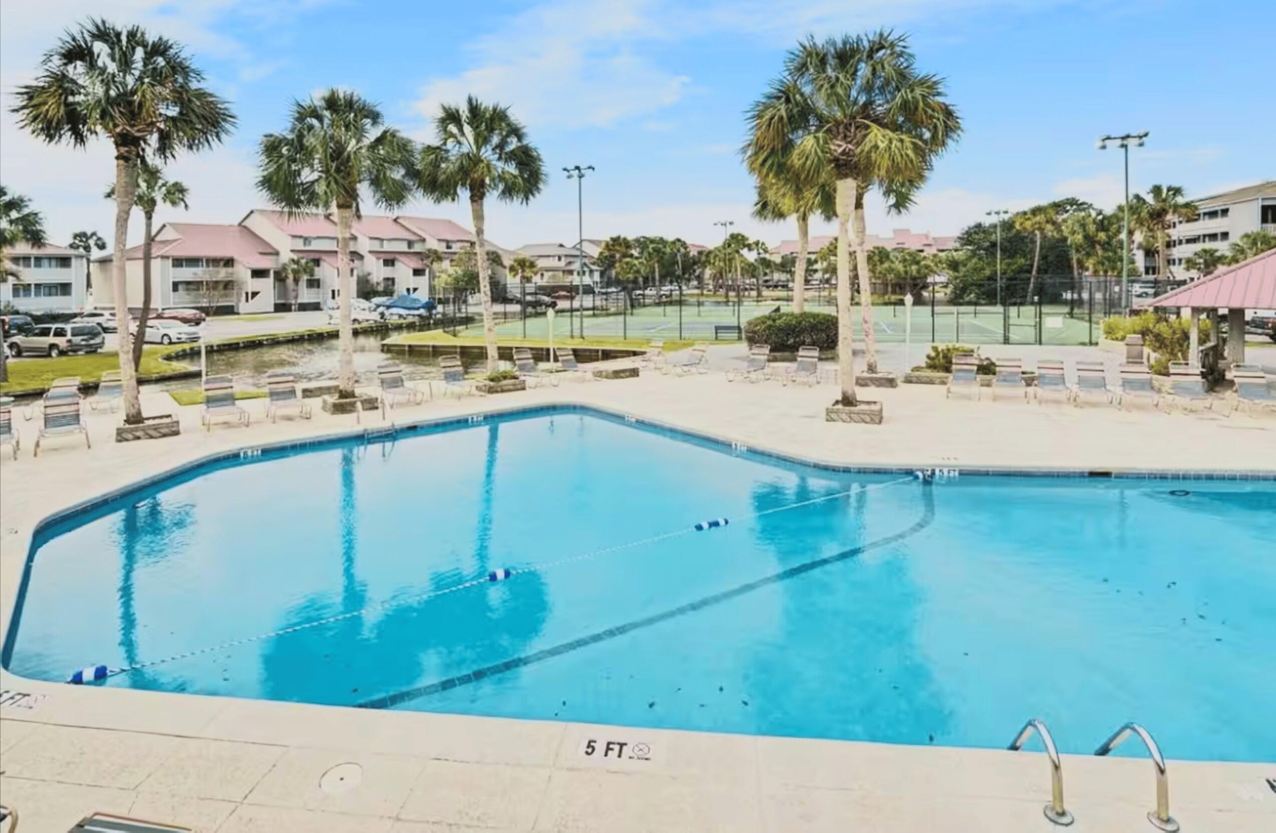 140 W Mariners Cay Drive