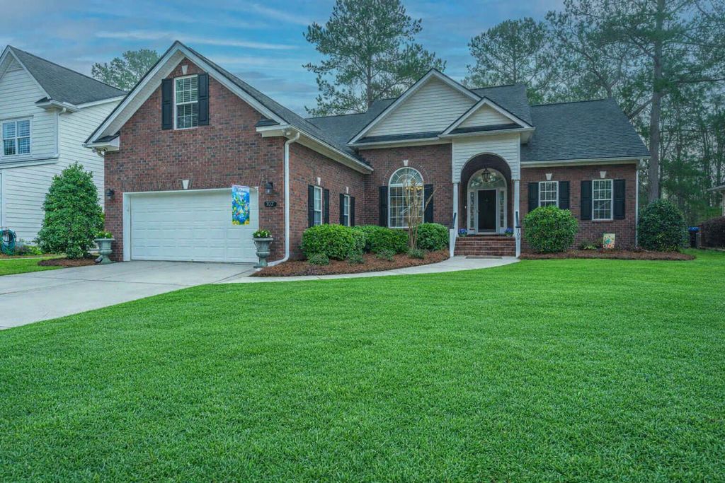 Photo of 102 Amen Corner, Summerville, SC 29483 (MLS # 26006517)