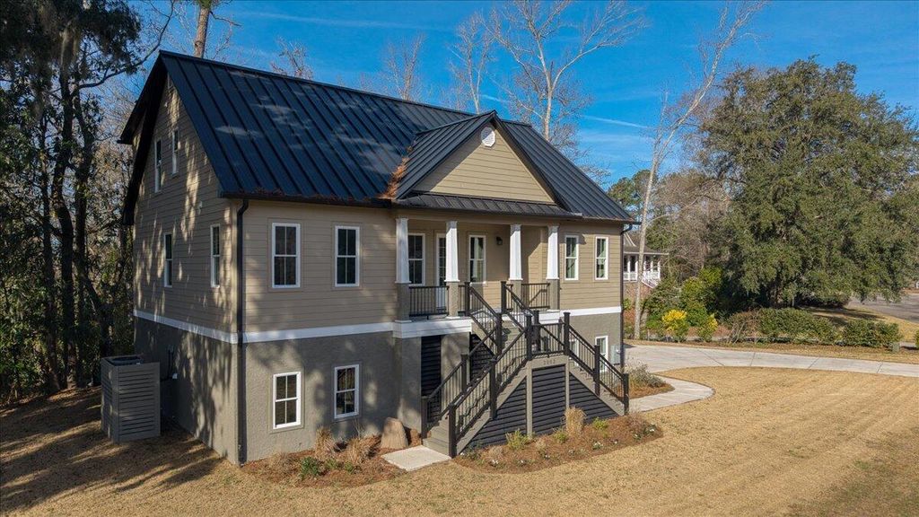 Photo of 2003 Wharf Landing Court, North Charleston, SC 29418 (MLS # 26001151)