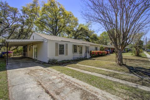 4329 Spur Street North Charleston SC 29405