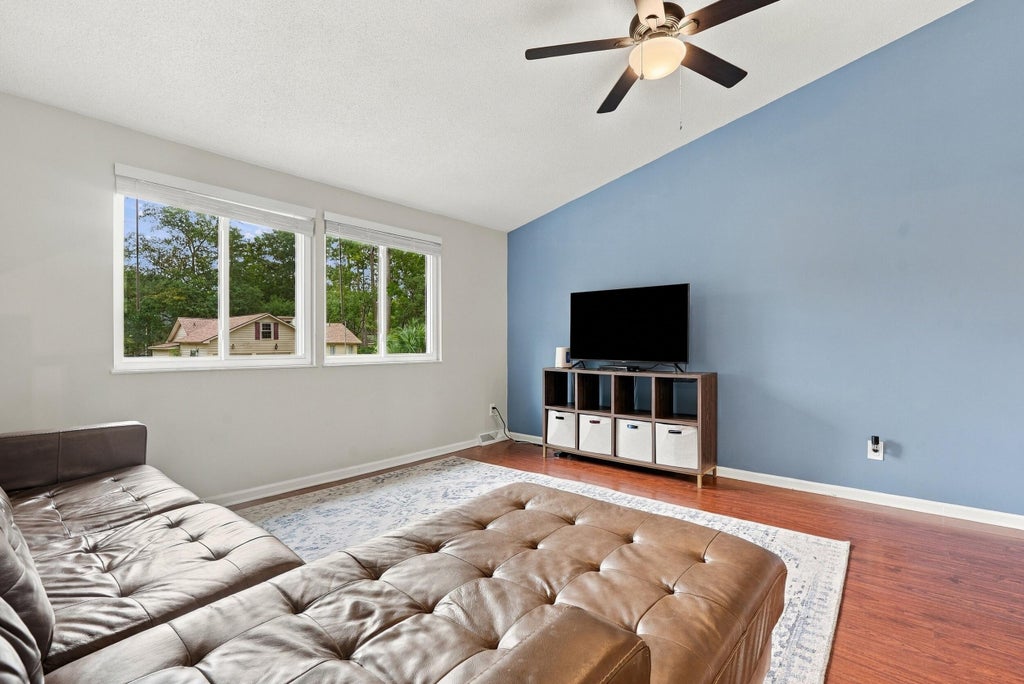 Photo of 105 Flicker Lane, Summerville, SC 29485 (MLS # 26026762)