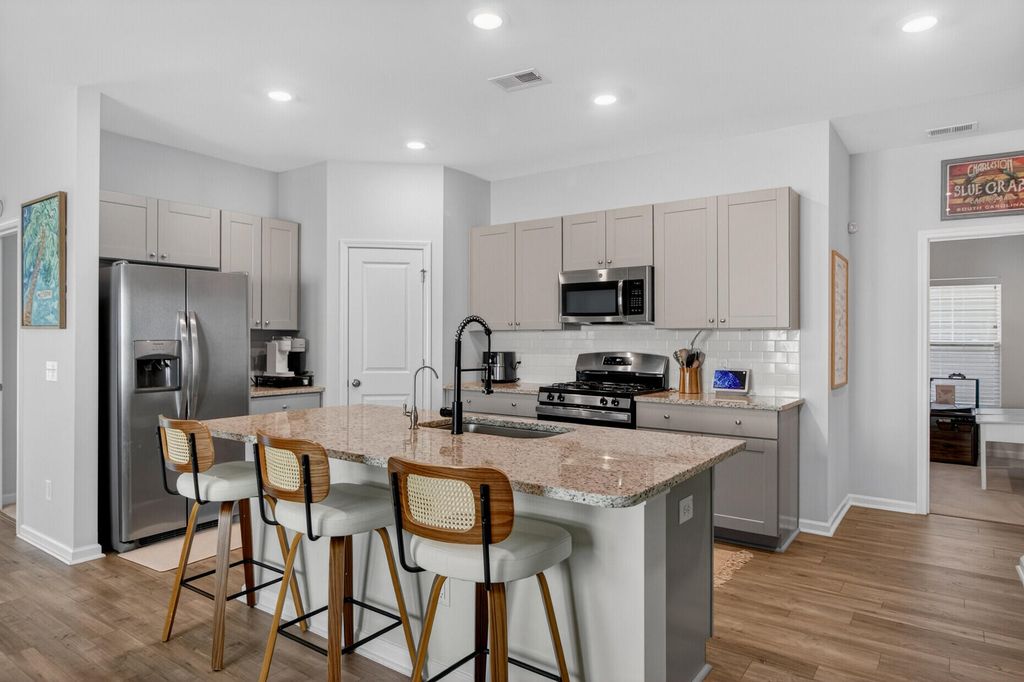 Photo of 495 Spanish Wells Road, Summerville, SC 29486 (MLS # 26014442)