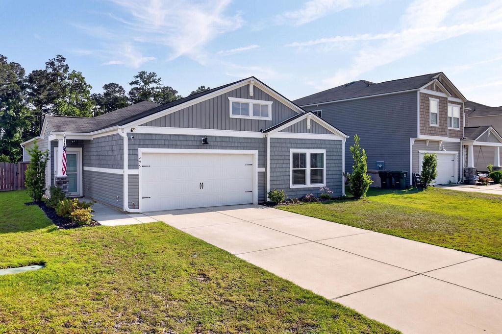 Photo of 495 Spanish Wells Road, Summerville, SC 29486 (MLS # 26014442)