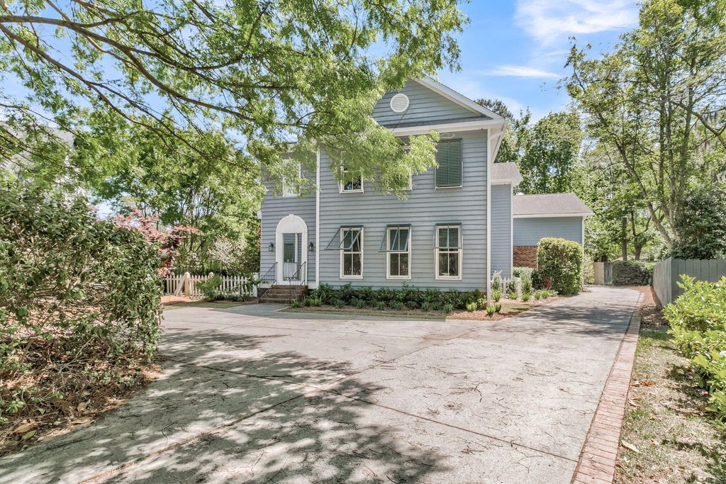 Photo of 594 Heron Pointe Boulevard, Mount Pleasant, SC 29464 (MLS # 26011397)