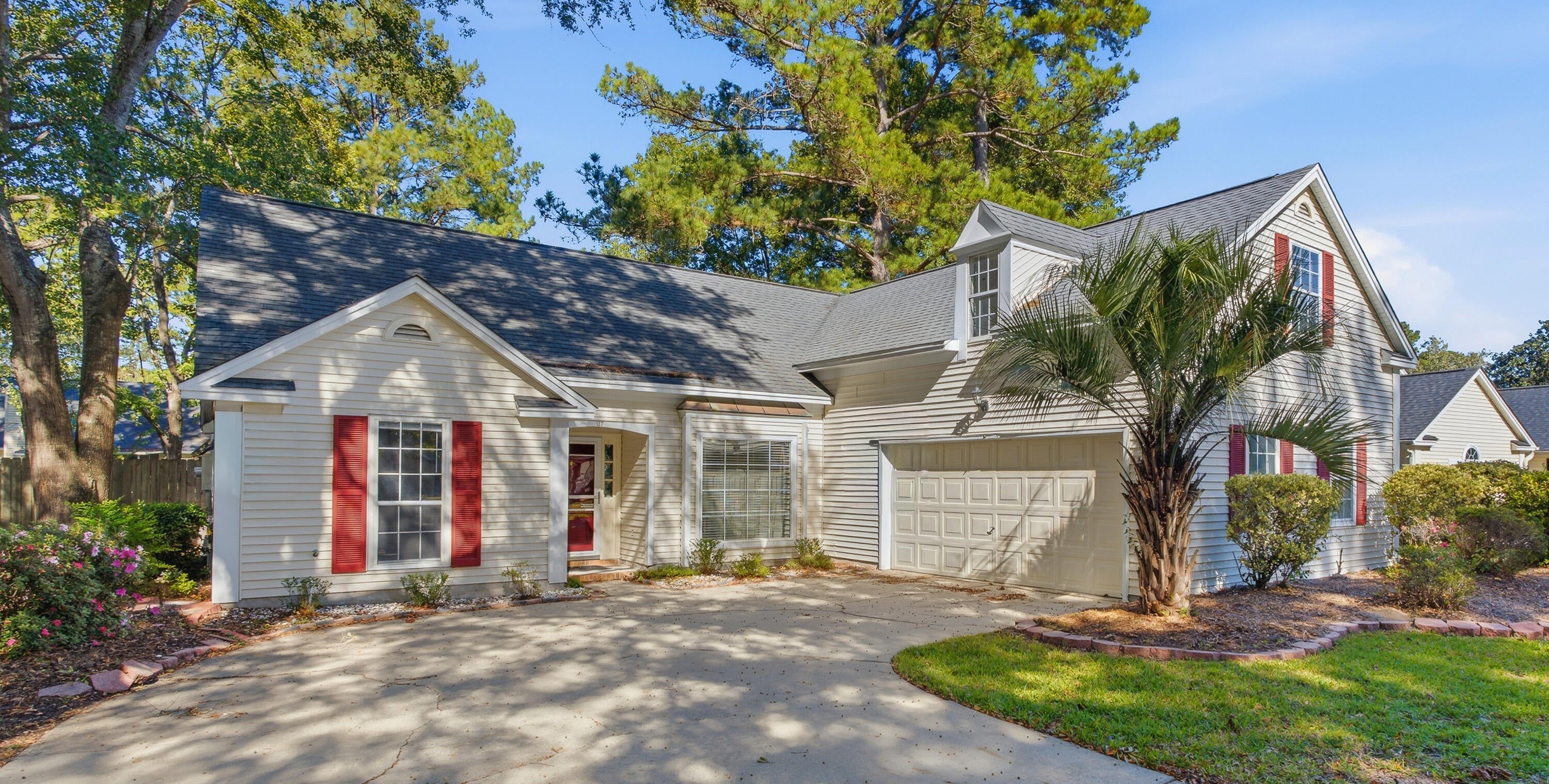 117 Saint Awdry Street