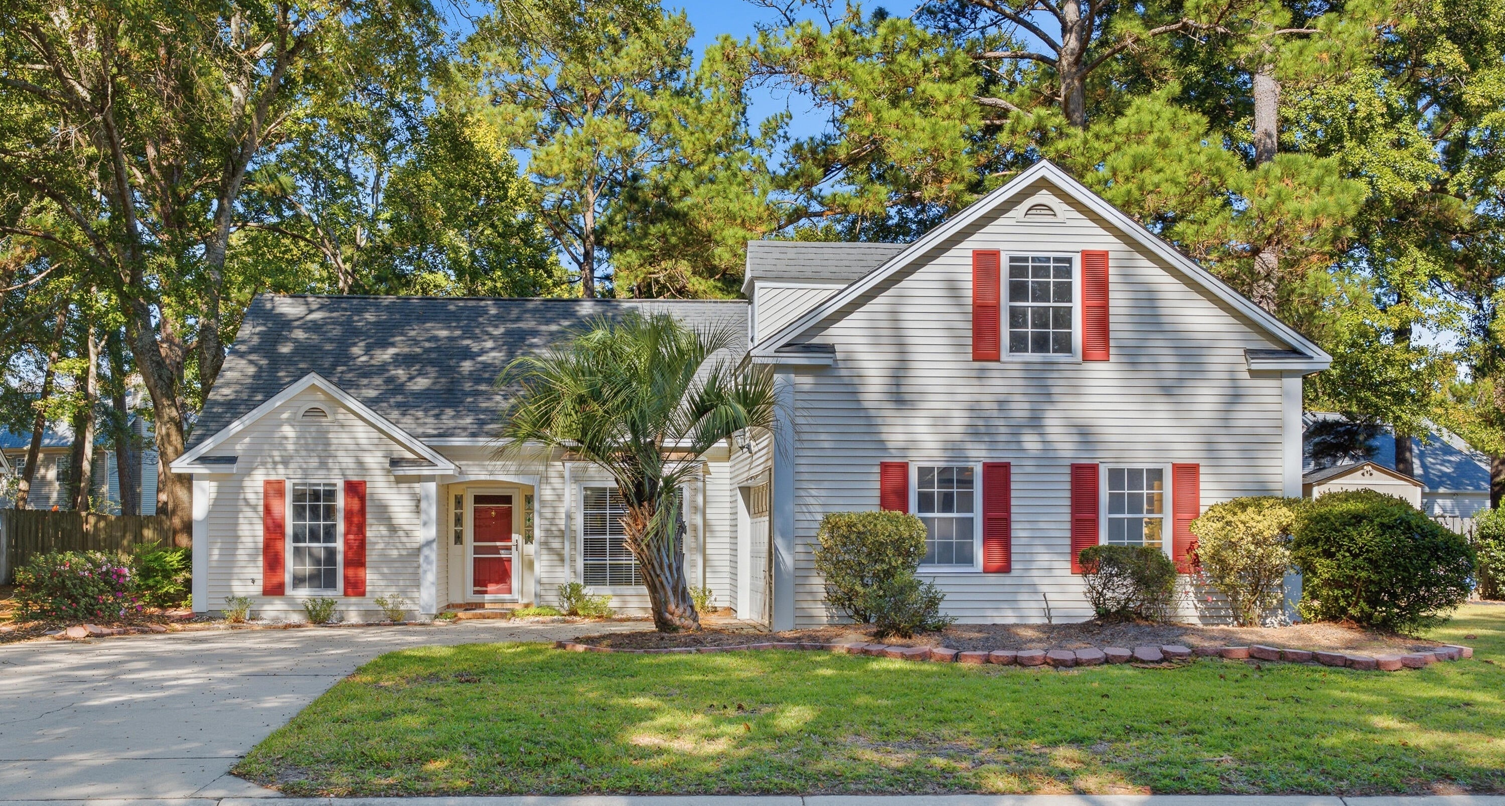 117 Saint Awdry Street