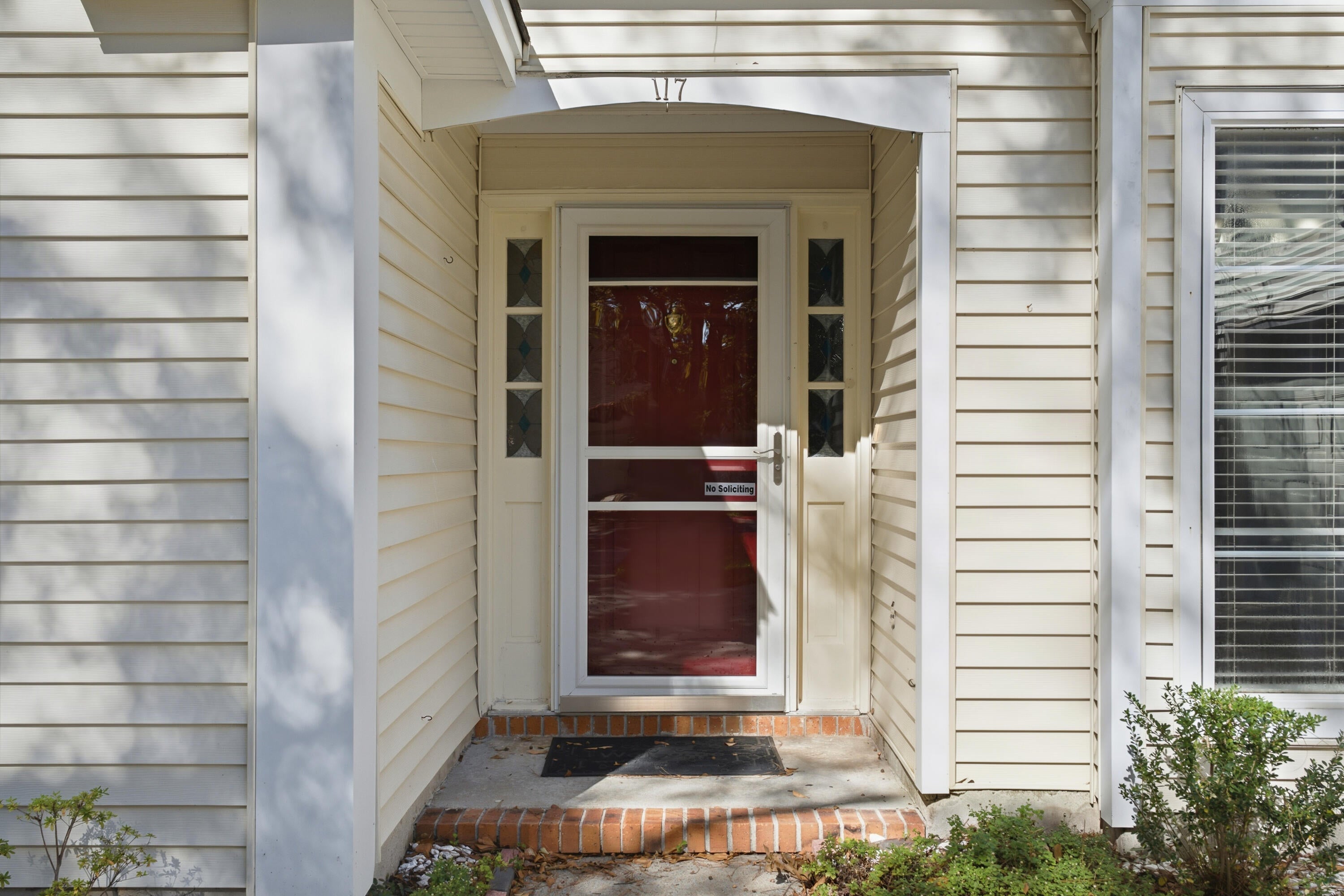 117 Saint Awdry Street