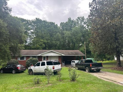 1120 Graham Street Saint Stephen SC 29479