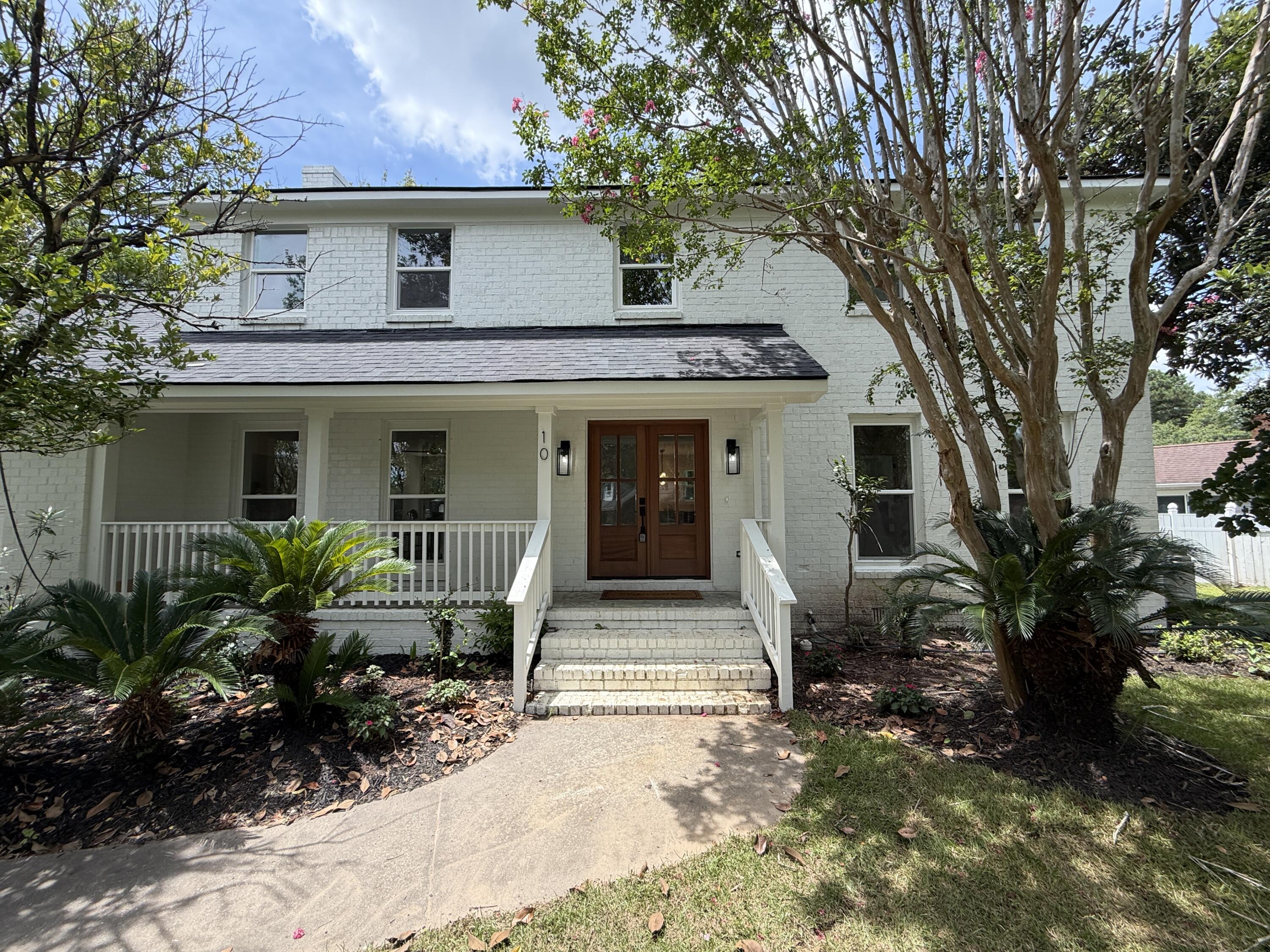10 Lavington Road