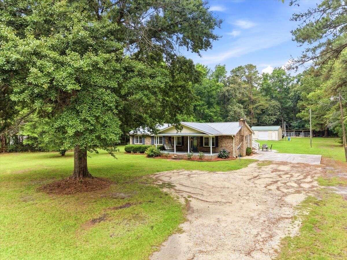 1116 Old Wiggins Road