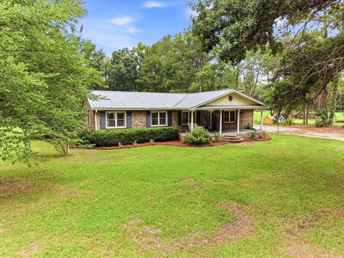1116 Old Wiggins Road