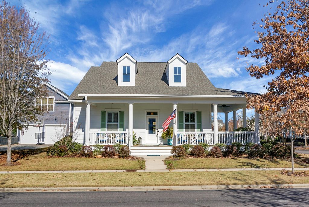 Photo of 626 Van Buren Drive, Summerville, SC 29486 (MLS # 25032174)