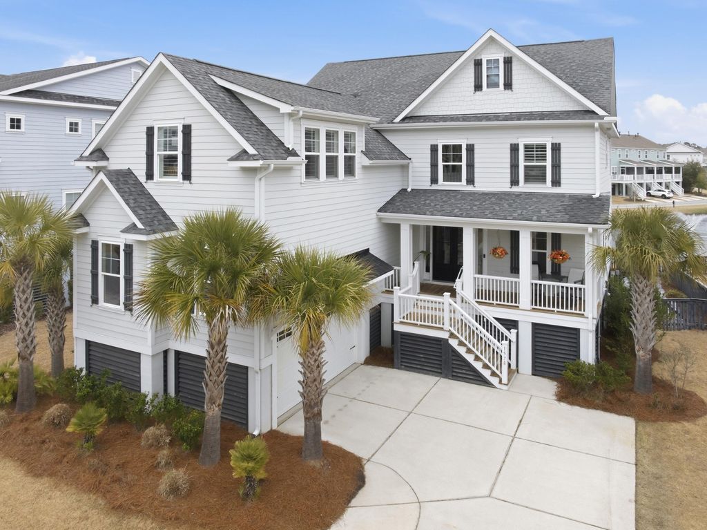 Photo of 1578 Red Tide Road, Mount Pleasant, SC 29466 (MLS # 26007381)