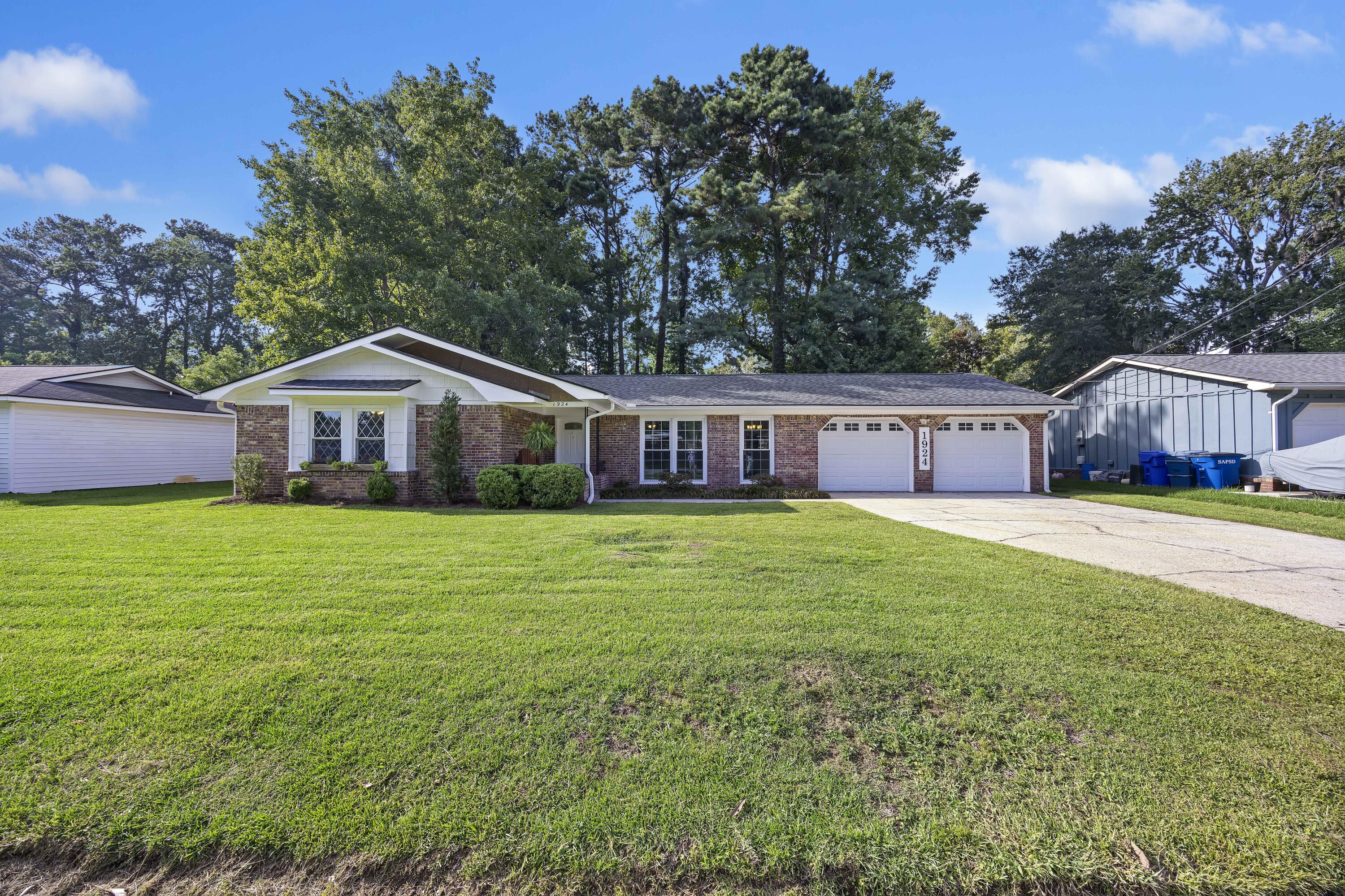 1924 Planters Drive