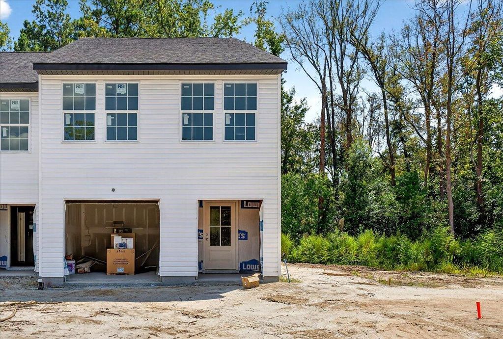 Photo of 2461 Raymond Avenue, North Charleston, SC 29406 (MLS # 25024558)