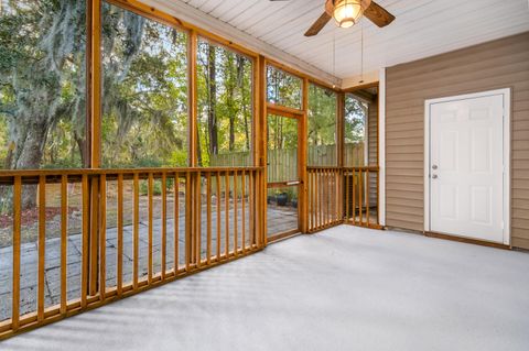 A home in North Charleston