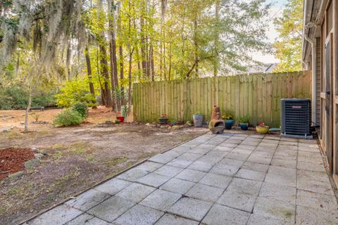 A home in North Charleston