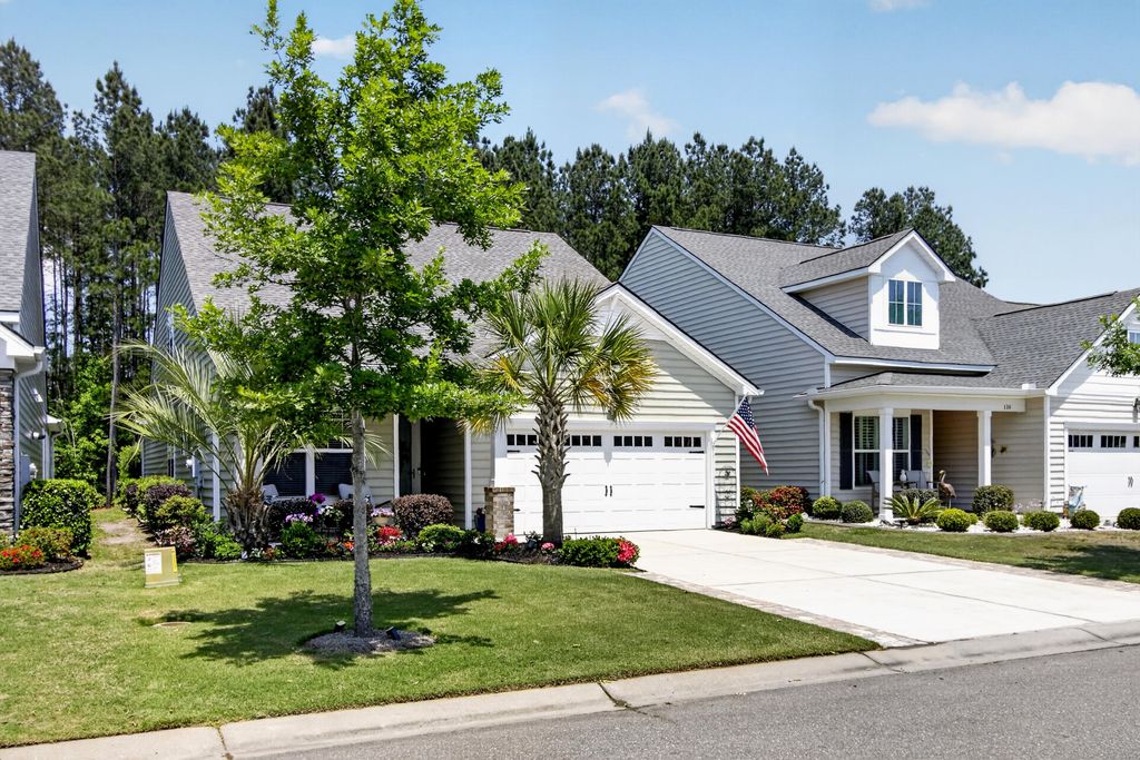 Photo of 108 Harbor Trace Lane, Summerville, SC 29486 (MLS # 26011898)