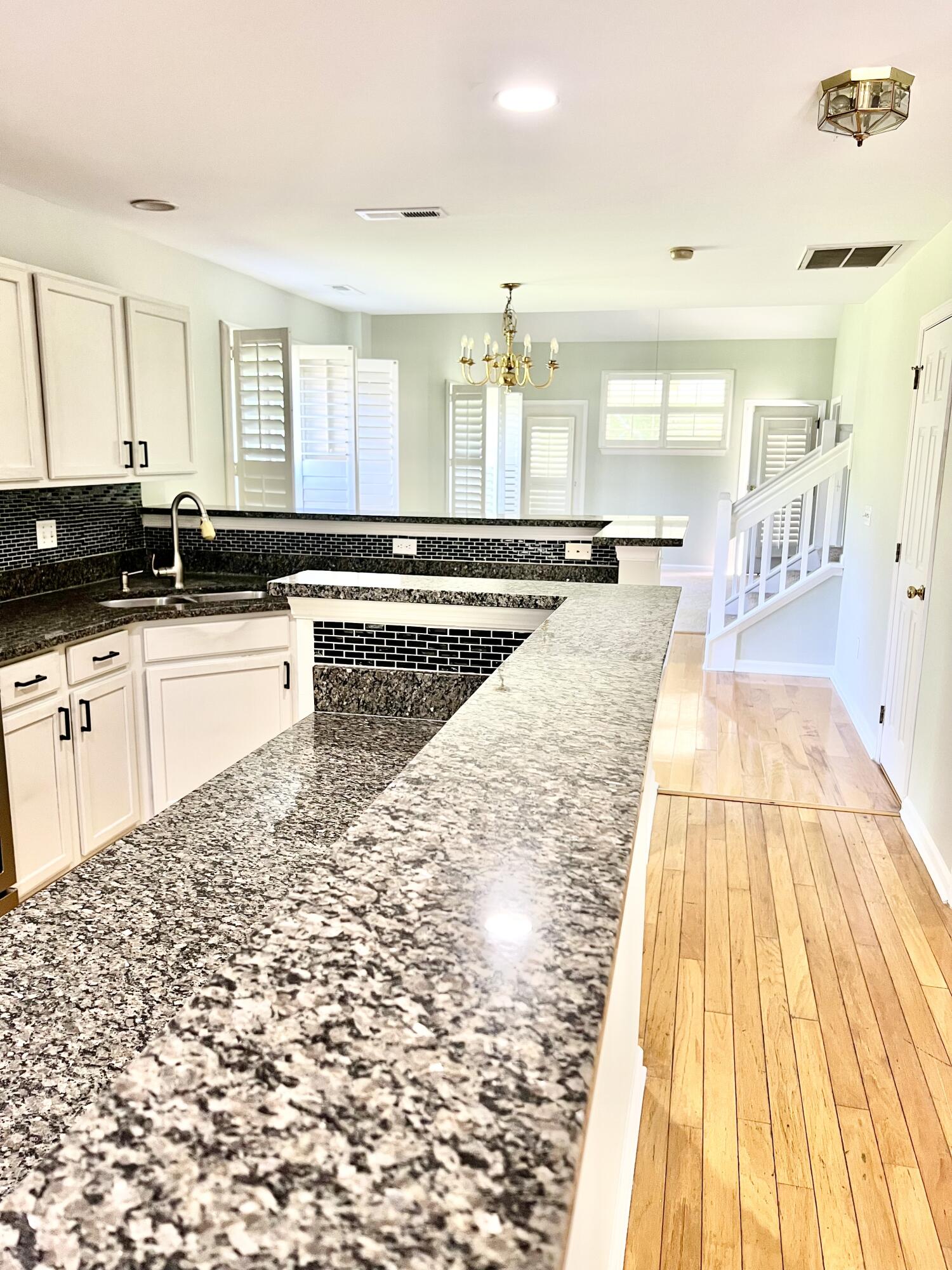 8709 Grassy Oak Trail
