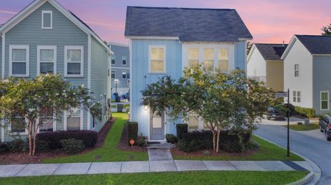 Photo of 1514 Cuyler Lane, North Charleston, SC 29405 (MLS # 26011993)