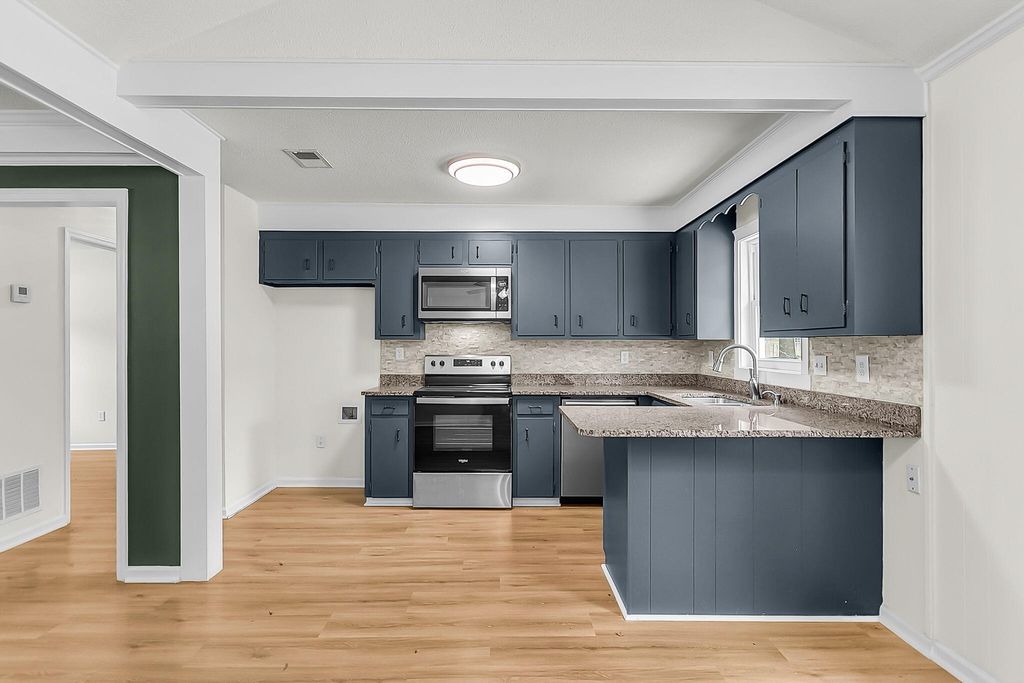 Photo of 111 Duncan Court, Summerville, SC 29486 (MLS # 26018469)