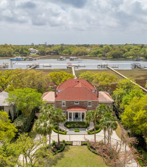 Photo of 13 Broughton Road, Charleston, SC 29407 (MLS # 25011116)