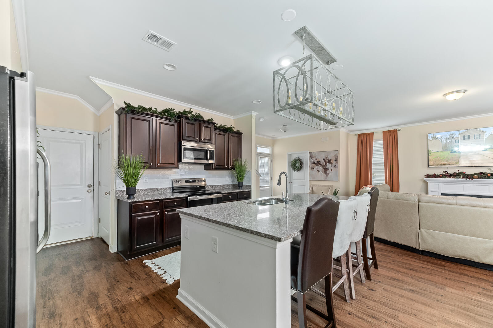 169 Stoney Creek Way