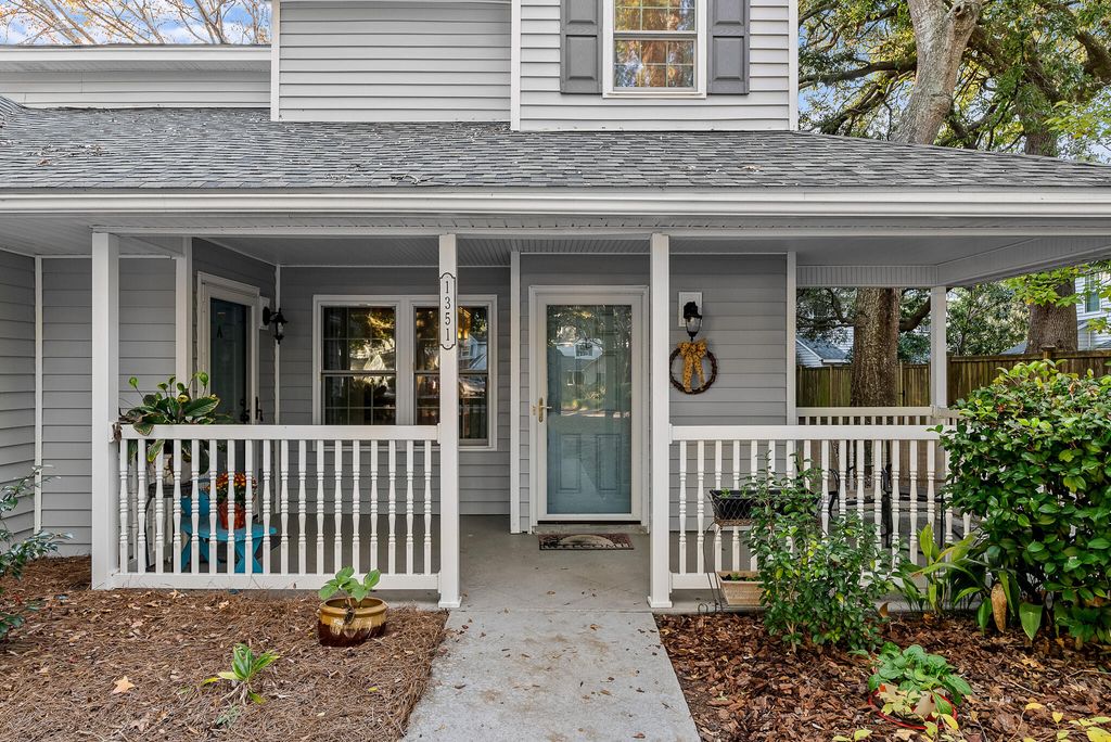 Photo of 1351 Cassidy Court #B, Mount Pleasant, SC 29464 (MLS # 26000696)