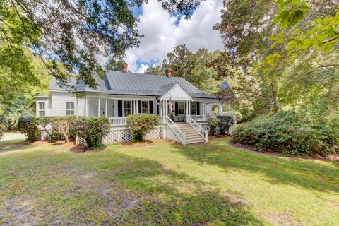 A home in Summerville