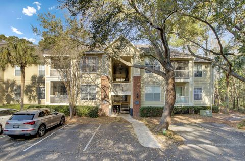 1600 Long Grove Drive 1727 Mount Pleasant SC 29464