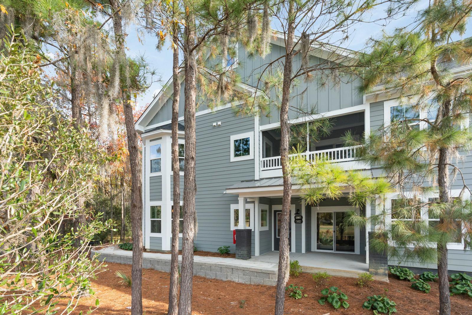 420 Carolina Cherry Court 102
