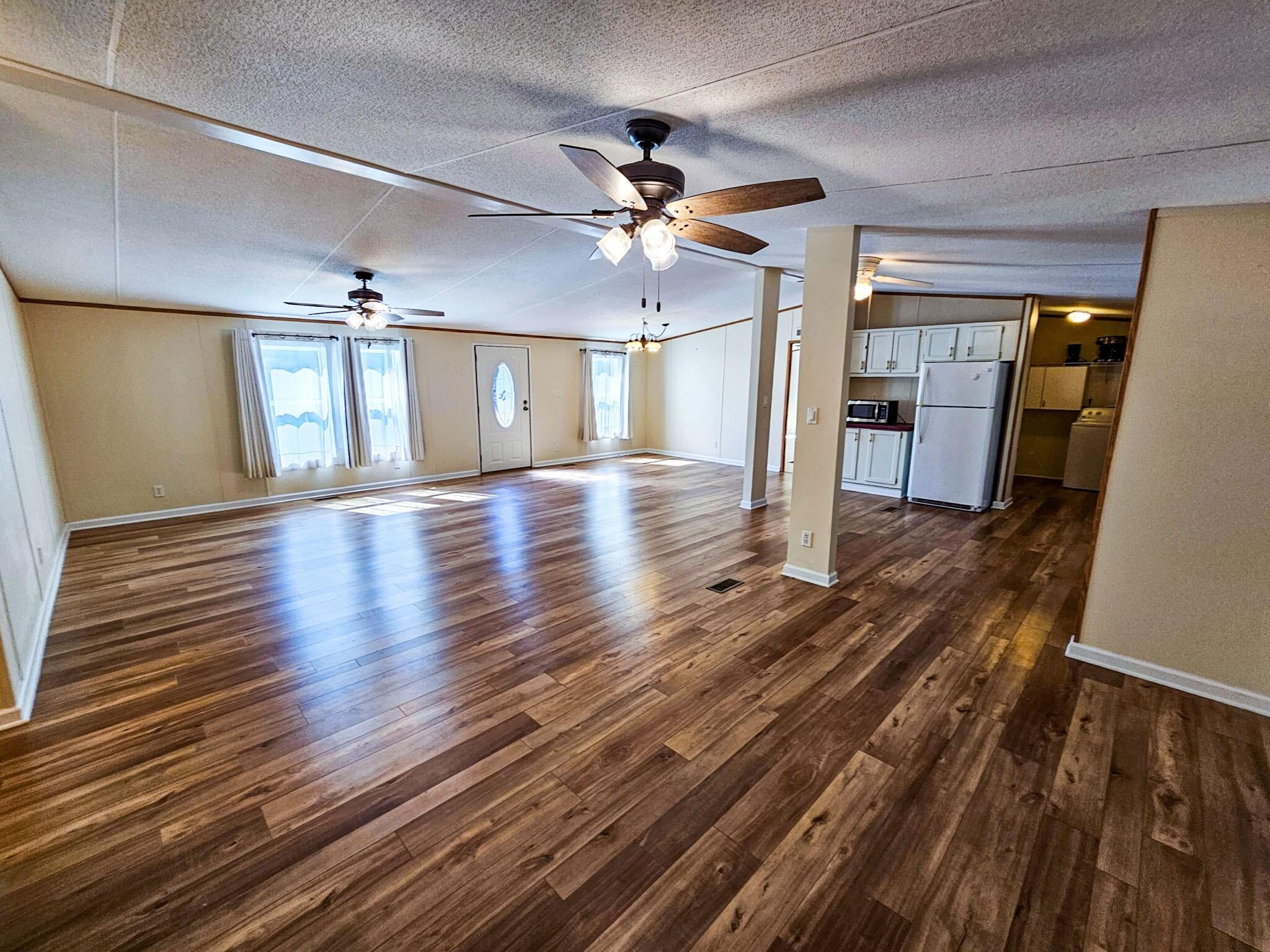 817 Catawba Hill Court
