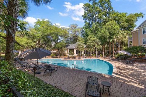Photo of 500 Bucksley Lane #Unit 301, Charleston, SC 29492 (MLS # 26021061)