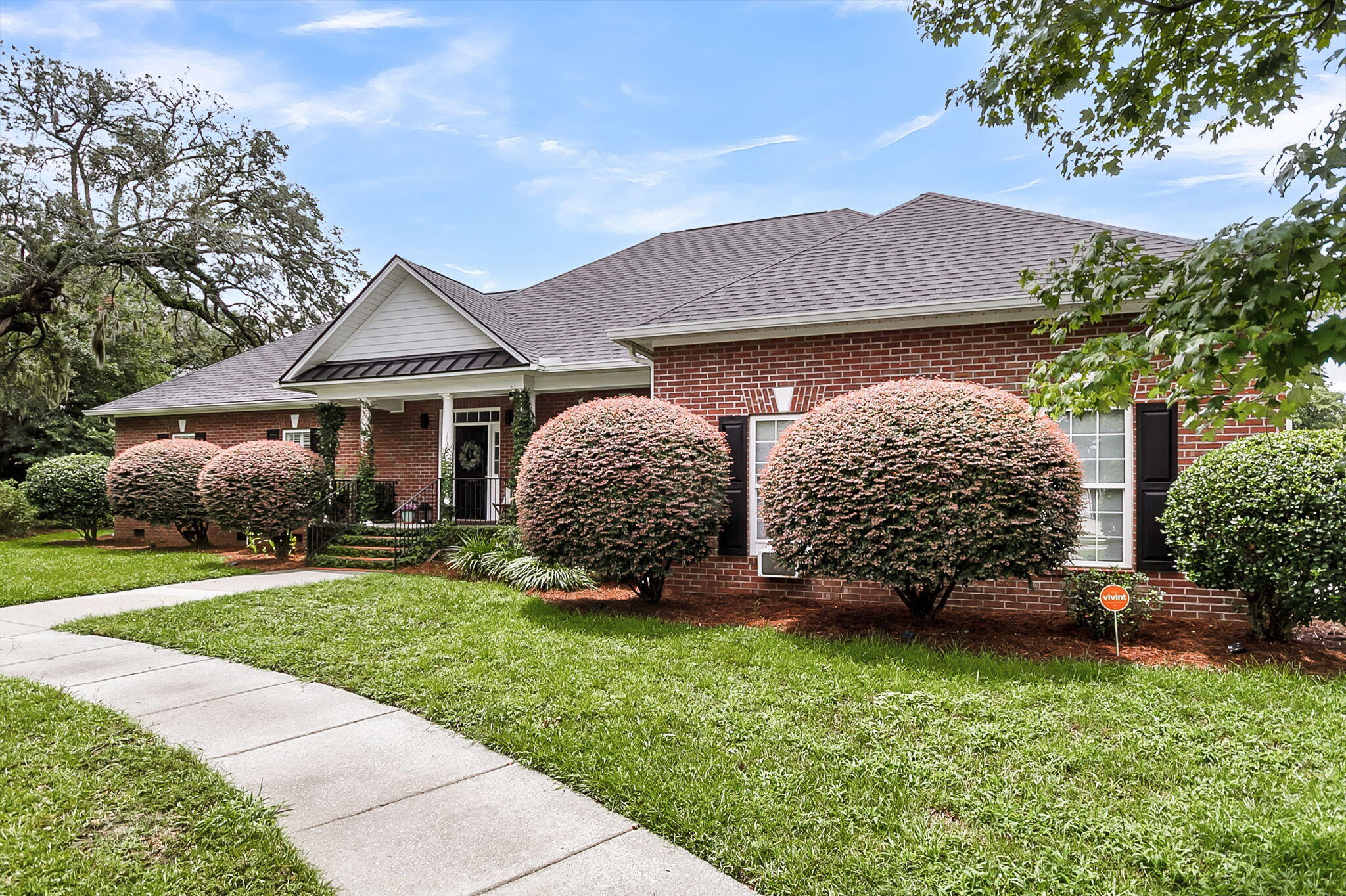 5049 Spaniel Drive