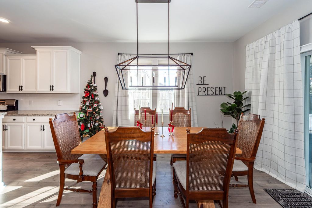 Photo of 229 Firewheel Court, Summerville, SC 29486 (MLS # 25032266)