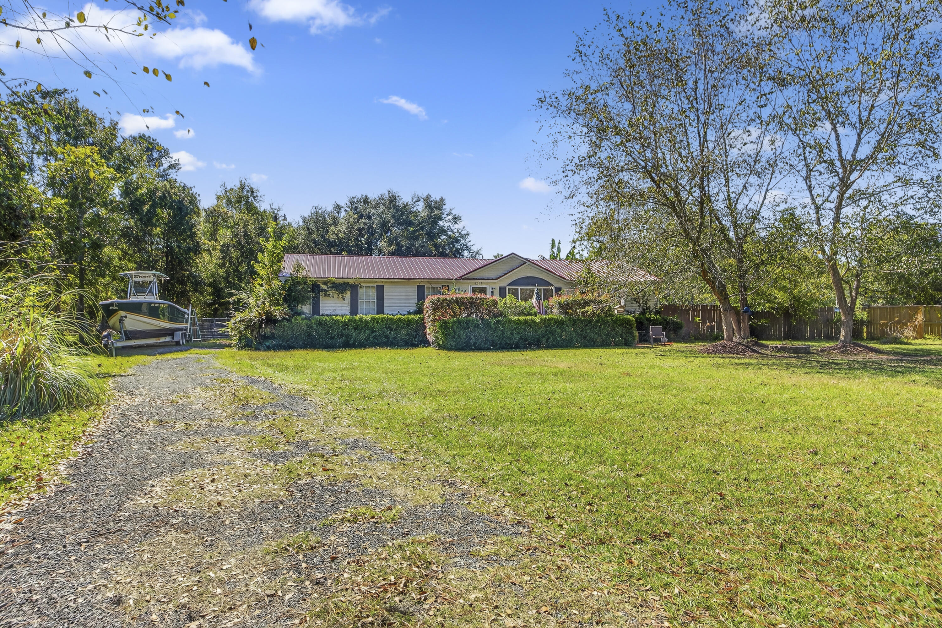 1165 Thomas Walters Road