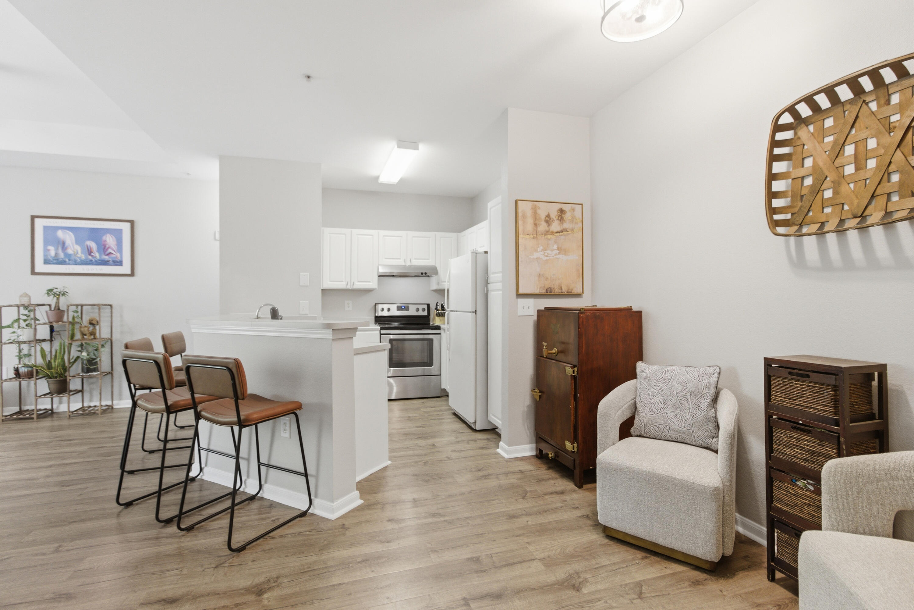 60 Fenwick Hall Alley 2310